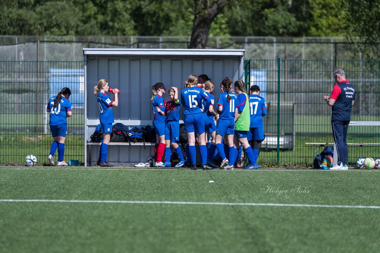 Bild 108 - wCJ Hamburger SV - VfL Pinneberg : Ergebnis: 9:0